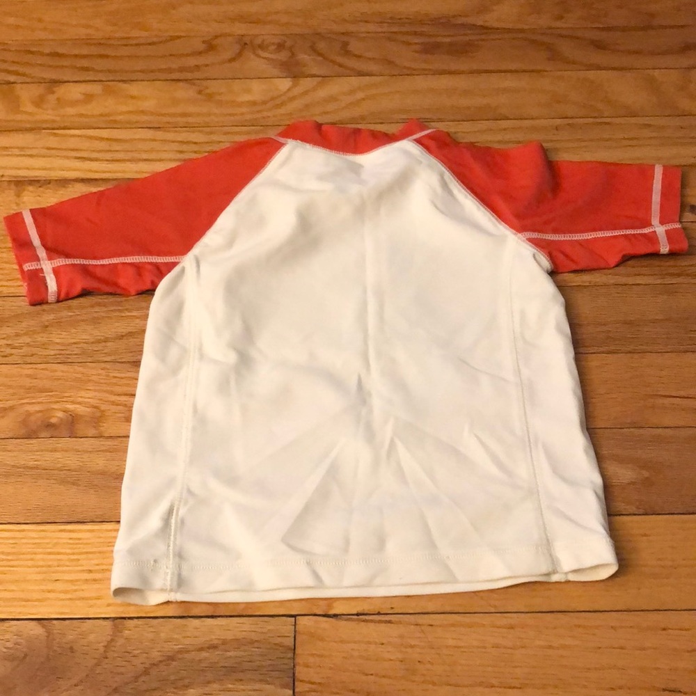 Captain America Swim Shorts & Rash Guard, 2T - Picture 4 of 12